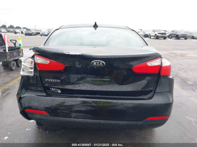 KNAFK4A62G5606652 KIA FORTE LX