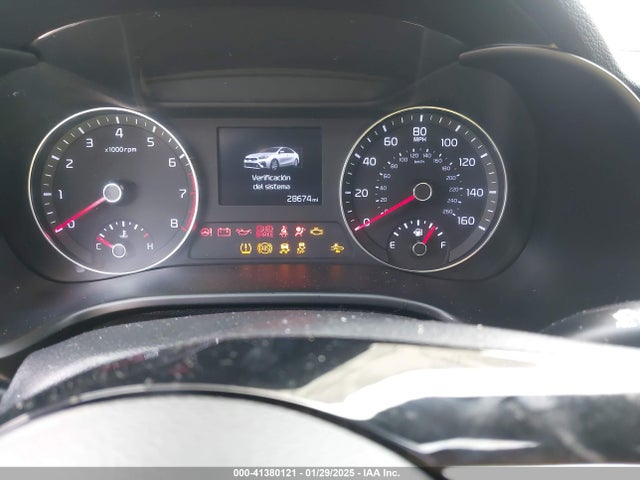 3KPF24AD7ME394915 KIA Forte Lxs