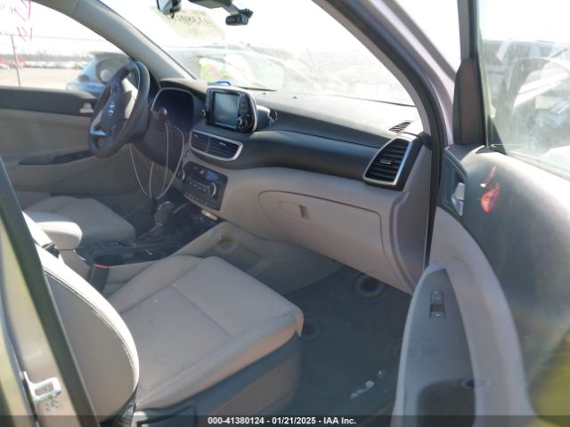 KM8J33A49KU928086 Hyundai Tucson Value