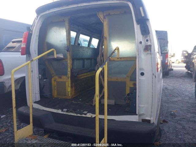 1GCWGAHF5H1238016 Chevrolet Express 2500 Work Van