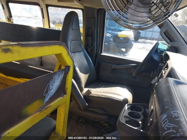 1GCWGAHF5H1238016 Chevrolet Express 2500 Work Van