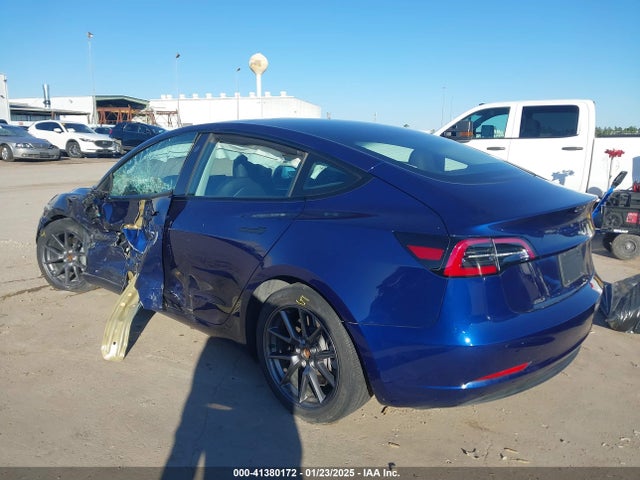 2023 TESLA MODEL 3 5YJ3E1EA6PF505252 Photo 2