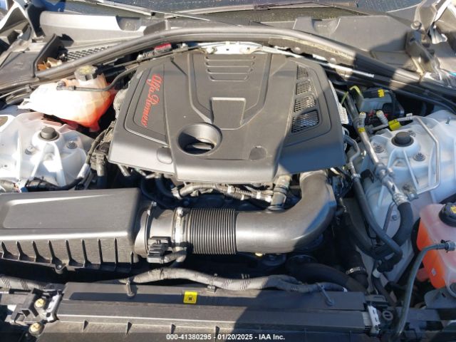 ZARFANBN5L7638386 Alfa Romeo Giulia Ti Awd