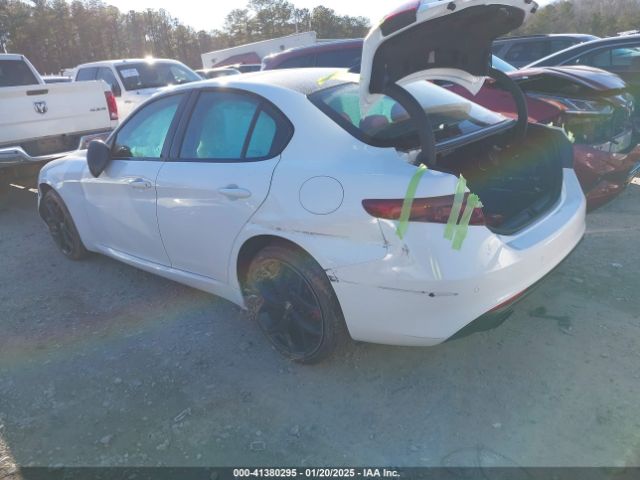 ZARFANBN5L7638386 Alfa Romeo Giulia Ti Awd