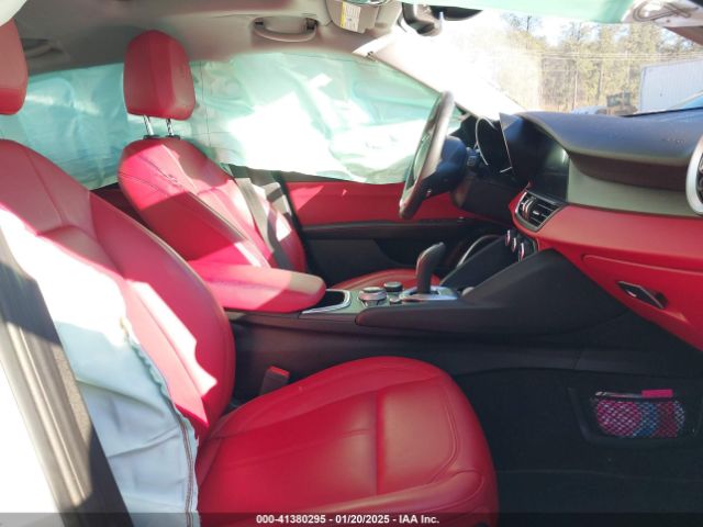 ZARFANBN5L7638386 Alfa Romeo Giulia Ti Awd