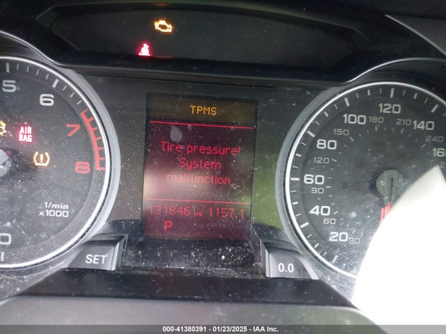 2011 AUDI A4 WAUAFAFL8BN013205 Photo 6