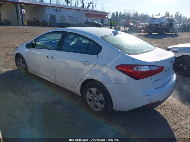 KIA FORTE LX 2016 KNAFK4A60G5579094 Image 3