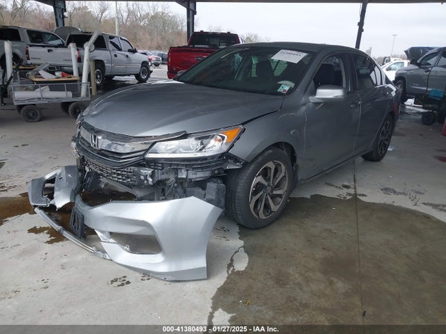 Honda ACCORD EX 2017 1HGCR2F06HA194417 Image 2