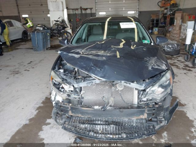 2T1BURHE9GC629368 Toyota COROLLA LE