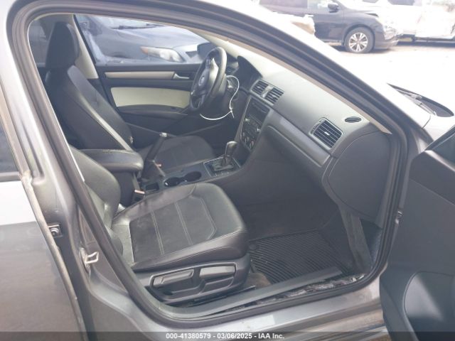 1VWAT7A34FC071767 Volkswagen Passat 1.8t Wolfsburg Edition