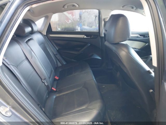 1VWAT7A34FC071767 Volkswagen Passat 1.8t Wolfsburg Edition