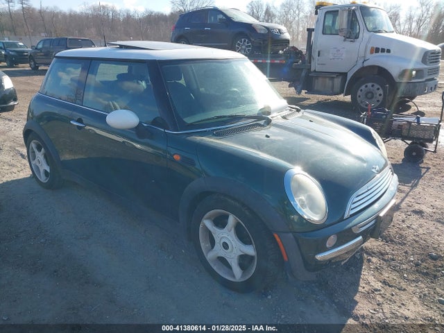 2004 MINI COOPER WMWRC33424TJ57495 Photo 0