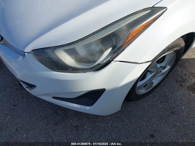 Hyundai ELANTRA SE 2014 5NPDH4AE6EH498341 Image 13