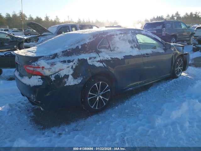 4T1B11HKXJU647853 Toyota CAMRY SE