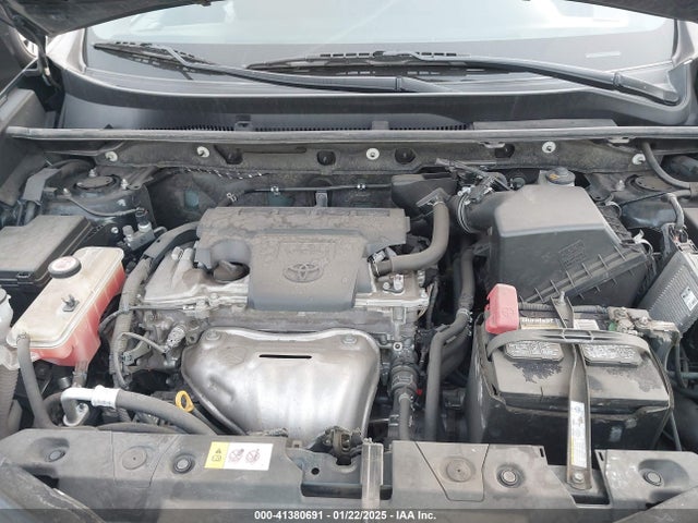 Toyota Rav4 Xle 2018 JTMWFREV2JJ151595 Image 10