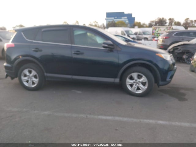 Toyota Rav4 Xle 2018 JTMWFREV2JJ151595 Image 13