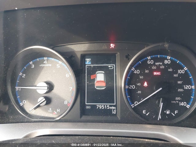 Toyota Rav4 Xle 2018 JTMWFREV2JJ151595 Image 7