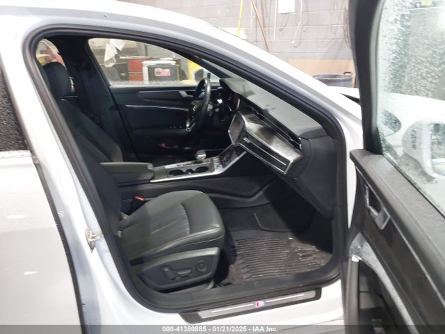 2019 AUDI A6 WAUM2AF27KN026348 Photo 4
