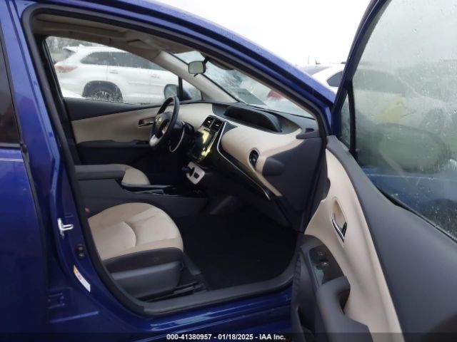 JTDKARFU8H3544518 Toyota Prius Three