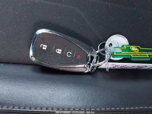 KL7CJPSM2NB556984 Chevrolet Trax Awd Lt