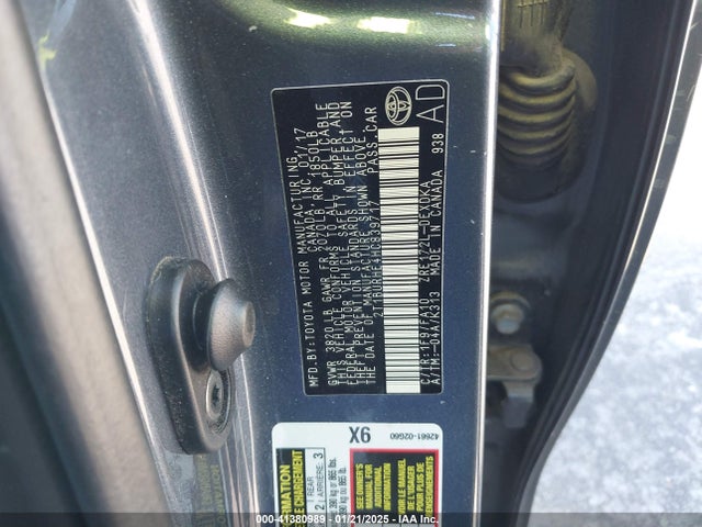 2T1BURHE4HC839717 Toyota COROLLA L