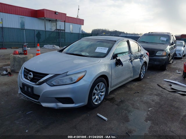 1N4AL3AP3HC262460 Nissan Altima 2.5 S