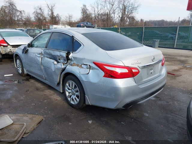 1N4AL3AP3HC262460 Nissan Altima 2.5 S