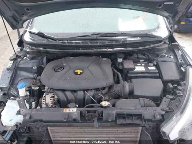 KNAFK4A63G5558773 KIA Forte
