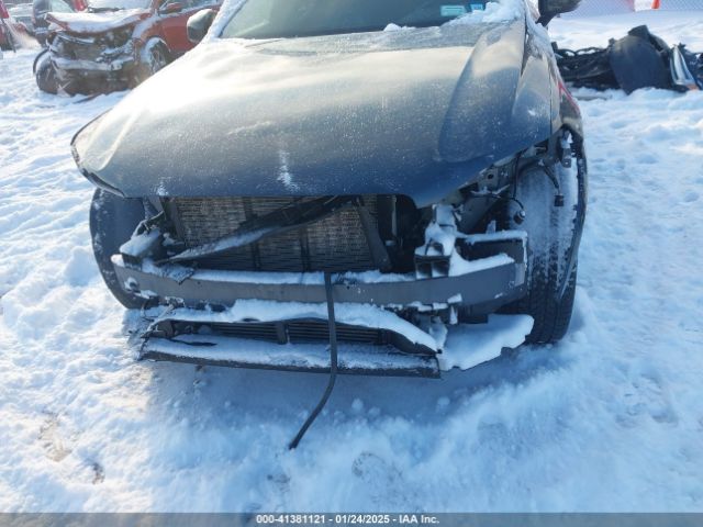 YV4102PK9N1794227 Volvo Xc90 T5 Momentum 7 Passenger