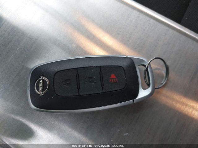 5N1BT3ABXRC685066 Nissan Rogue S Intelligent Awd