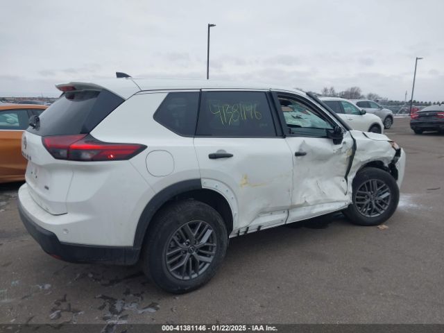 5N1BT3ABXRC685066 Nissan Rogue S Intelligent Awd