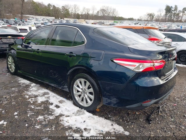 4T1B11HK8JU675392 Toyota CAMRY LE