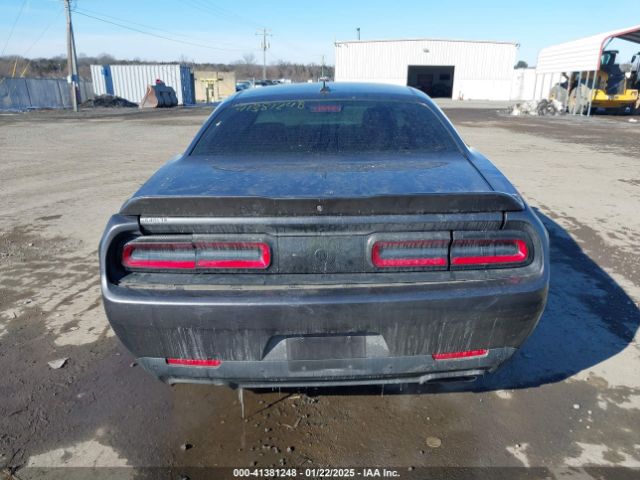 2C3CDZBT6KH596716 Dodge Challenger R/t