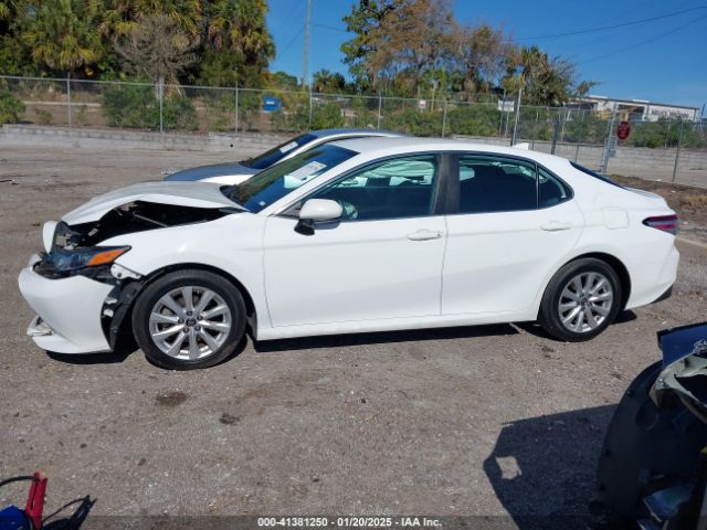 4T1B11HK9KU758766 Toyota CAMRY LE