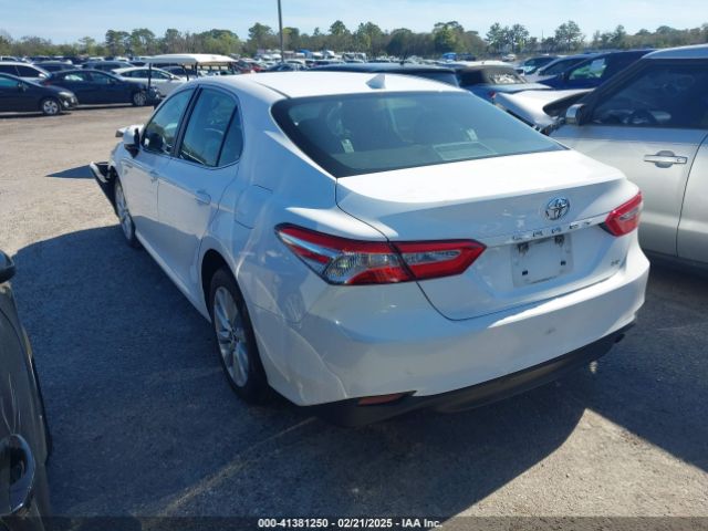 4T1B11HK9KU758766 Toyota CAMRY LE