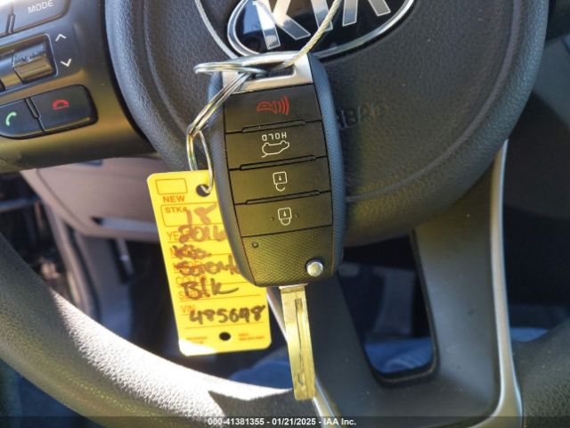 5XYPG4A32GG139609 KIA Sorento 2.4l L