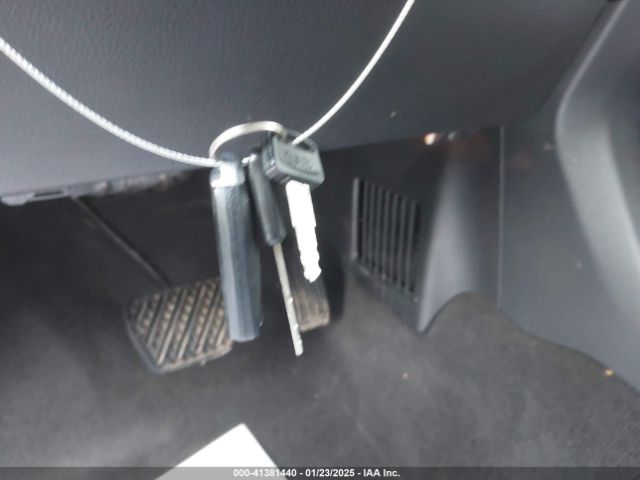 1N6AA1E63KN503853 Nissan Titan Sl