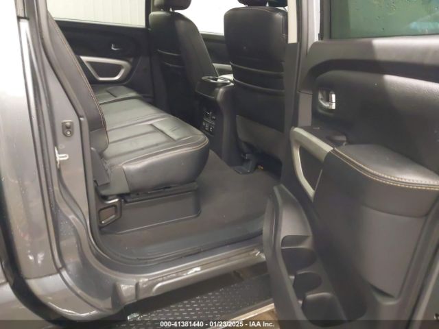 1N6AA1E63KN503853 Nissan Titan Sl