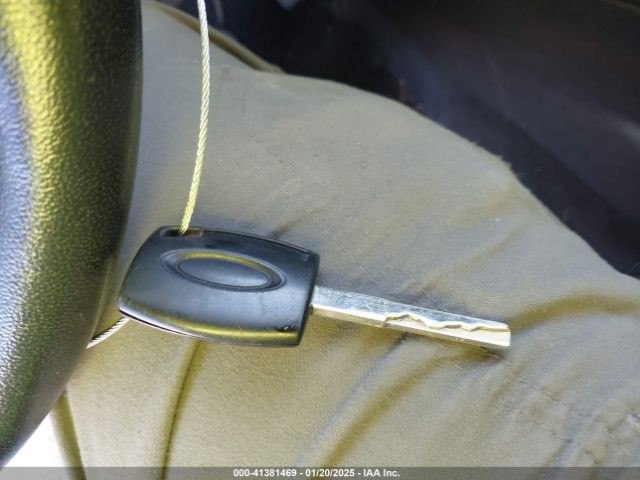 1FADP3F24FL297830 Ford FOCUS SE