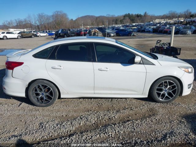 1FADP3F24FL297830 Ford FOCUS SE
