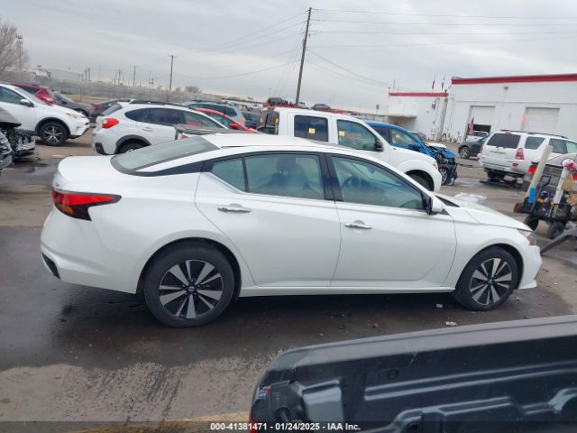 1N4BL4DW2LC263248 Nissan Altima Sv Intelligent Awd
