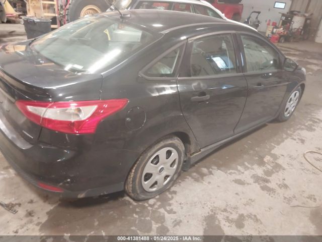 1FADP3E22EL344210 Ford FOCUS S