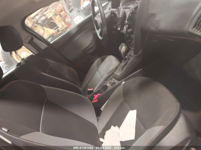 1FADP3E22EL344210 Ford FOCUS S