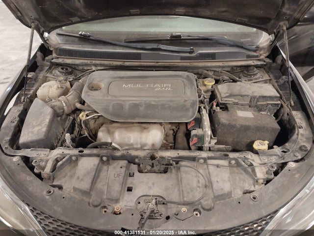 Chrysler 200 Limited 2015 1C3CCCAB4FN612921 Image 10
