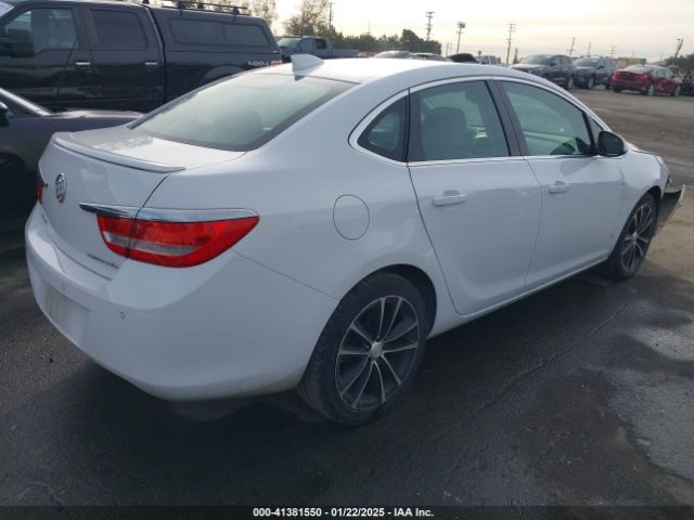 1G4PR5SK8H4104042 Buick Verano Sport Touring
