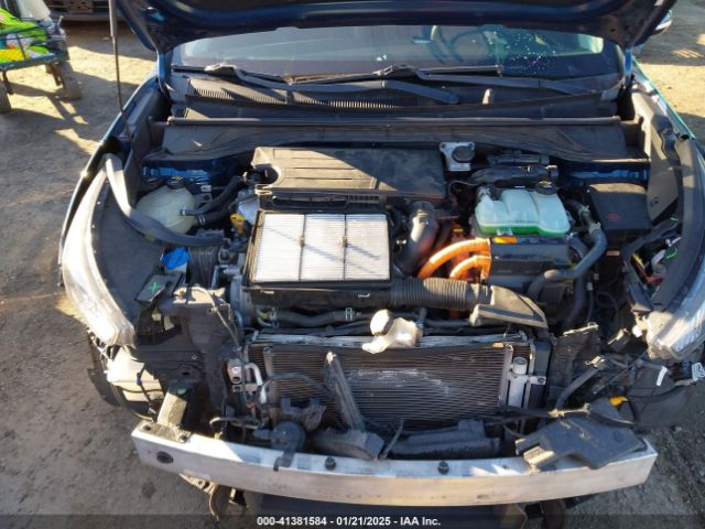 KNDCC3LC9H5103587 KIA NIRO EX
