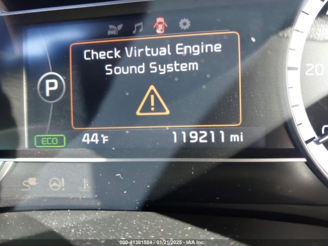 KNDCC3LC9H5103587 KIA NIRO EX