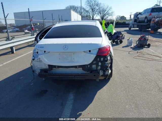 W1KAF4GB4PR108957 Mercedes-Benz C 300 Sedan
