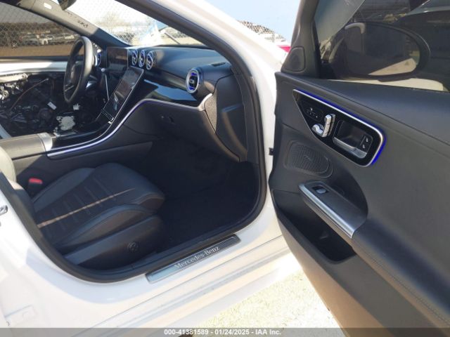 W1KAF4GB4PR108957 Mercedes-Benz C 300 Sedan