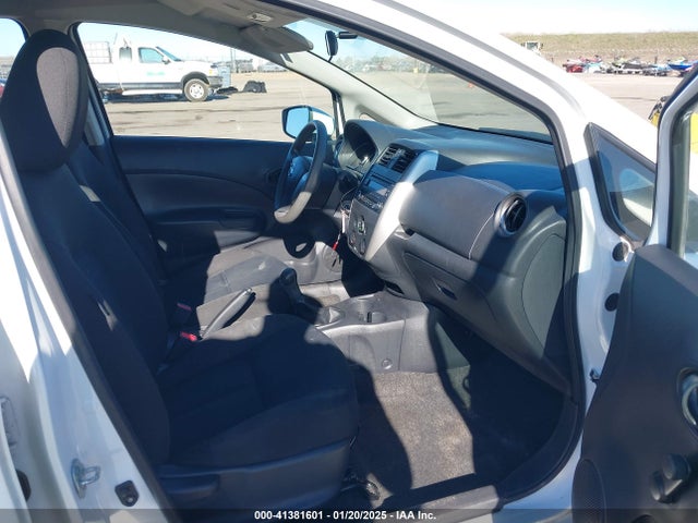 3N1CE2CP7GL400141 Nissan Versa Note S (sr)